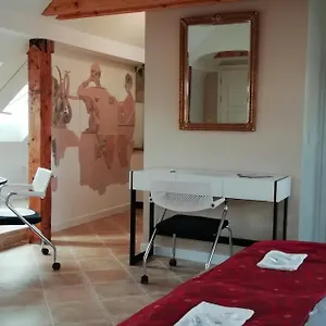 Patea - Cozy And Quiet 42 Sqm Near The City Centre Appartamento