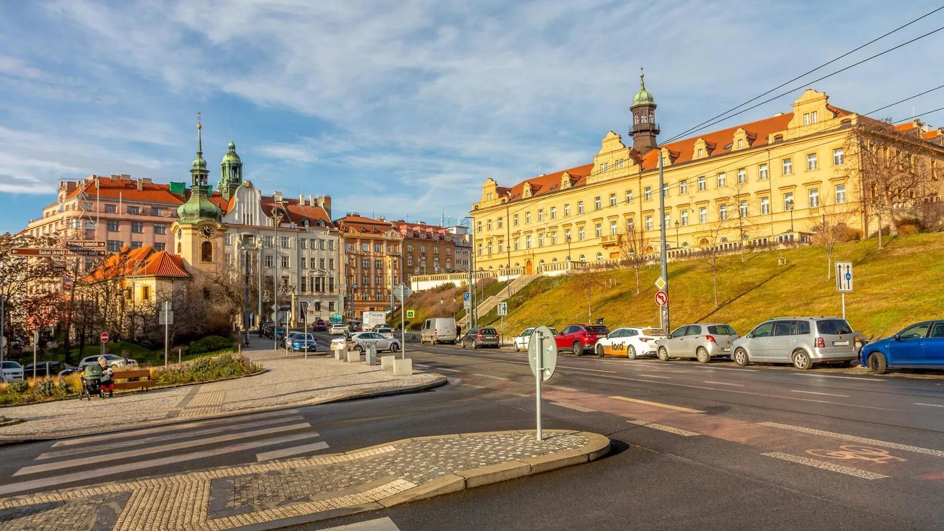 Sunny Luxury Apartments Grebovka Prague Czech Republic
